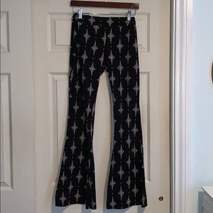 Patterned Bellbottom Leggings